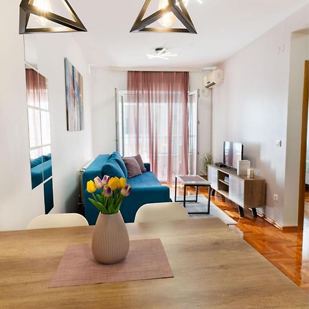 Harizma Apartmani Kragujevac Luaran gambar