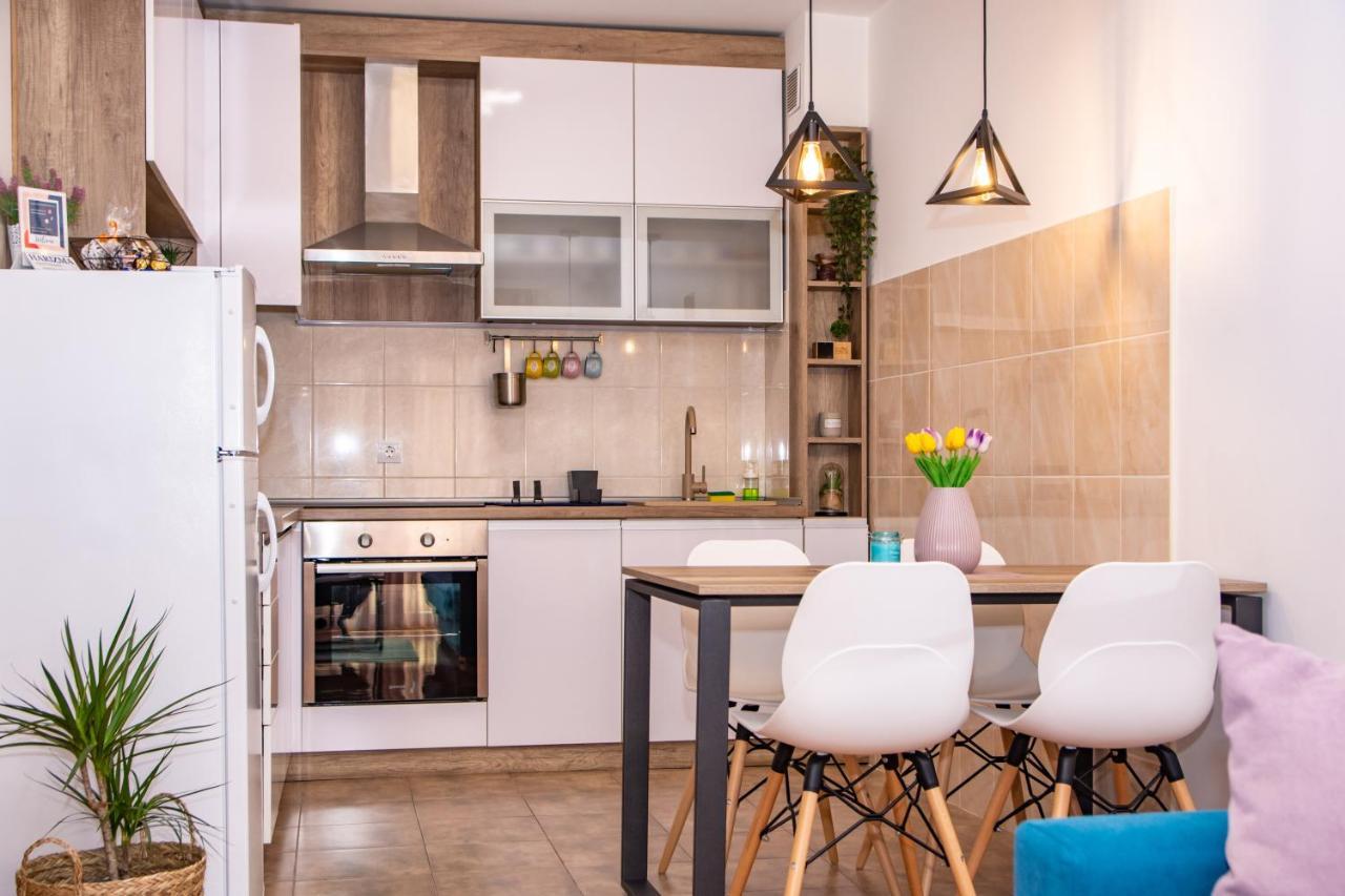 Harizma Apartmani Kragujevac Luaran gambar